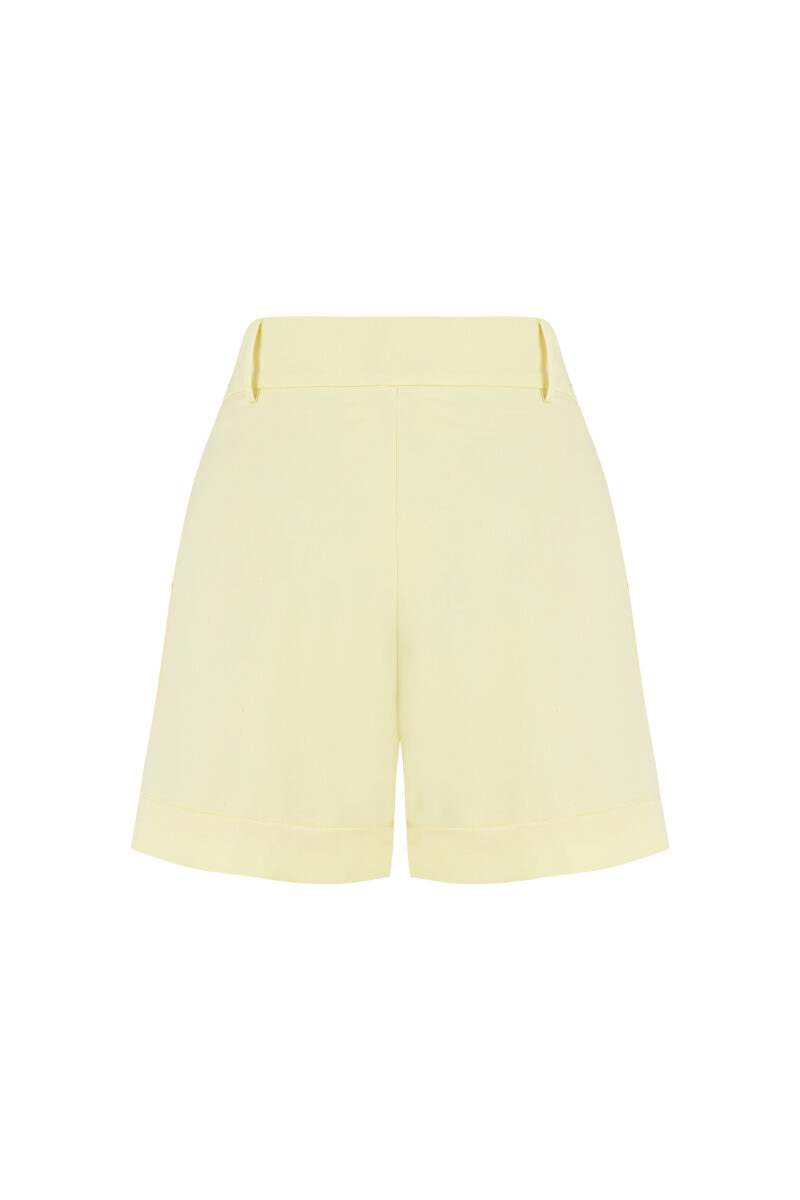 DİNA SHORT